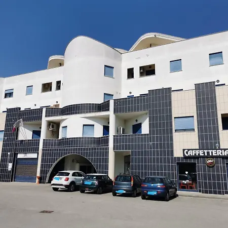 La Maison Latina