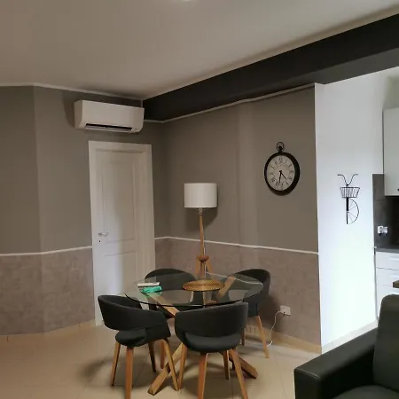 Apartment La Maison Latina